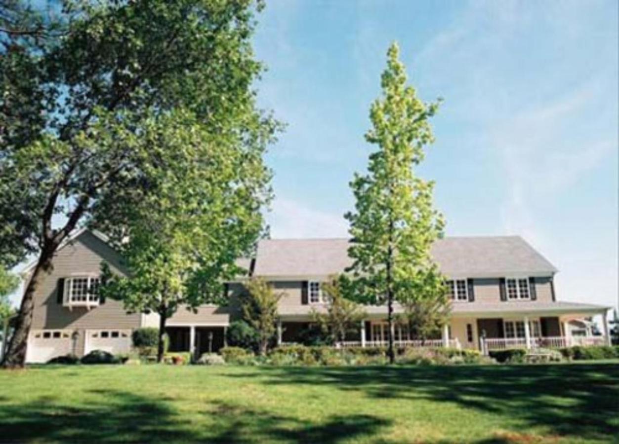 Sierra Sun Cloud Inn - Colfax (Adults Only) Екстериор снимка